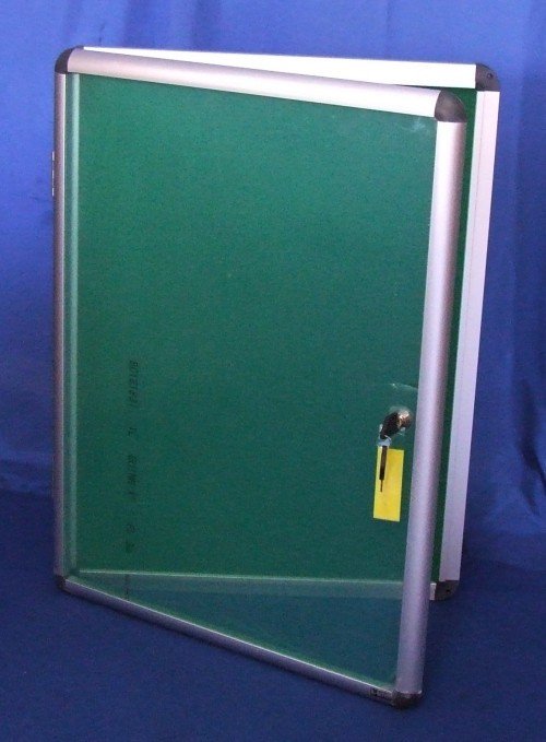 Notice Board Lockable 67 x 50cm Green Felt